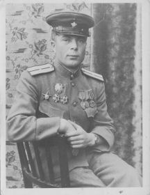Александров Геннадий Николаевич