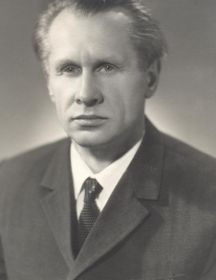 Урвалов Анатолий Сергеевич 1924-2004