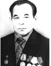 Азанов Ракуш Хакимчанович 