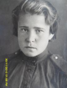 Красноперова (Корепанова) Лидия Николаевна