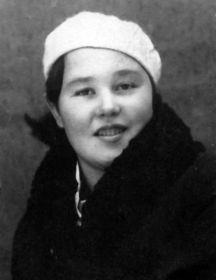 Дмитриева Нина Михайловна родилась в деревне Базаровщина Бологовского района 19 декабря 1924 года