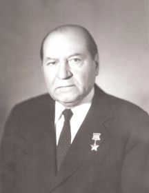 Манахов Евгений Федорович