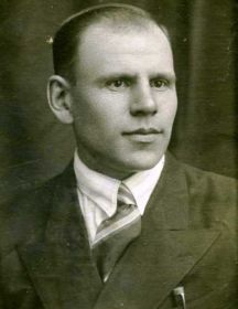 Кузьмичев Илья Григорьевич 