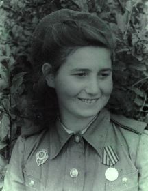 Фейгина (с 1951 г. - Коваленко) Вера Моисеевна
