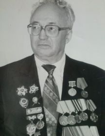 Савельев  Михаил  Андреевич