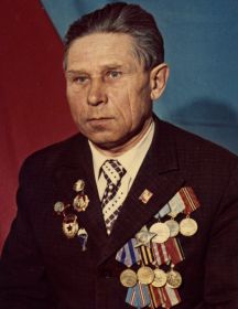 ВЛАСОВ Александр Дмитриевич (1925-1999)