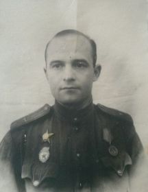 Камзолов Анатолий Александрович