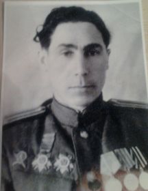 Белоусов Петр Петрович