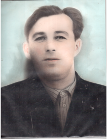 Погадаев  Василий  Наумович   (1925 - 1988)