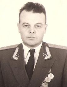 Елхов Спартак Петрович