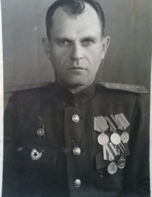 Леонов Иван Алексеевич