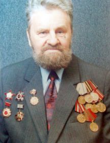 Комиссаров Борис Григорьевич