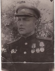 Чиннов Иван Иванович