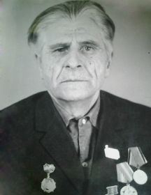Уляхин Василий Матвеевич