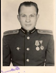 Комаров Виктор Иванович