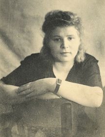 Комова (Захарова) Лидия Ивановна