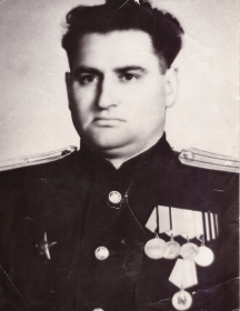 Макагонов Афанасий Александрович