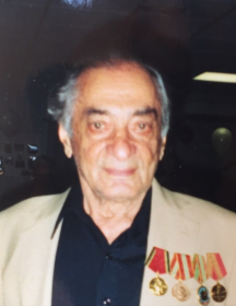 Бабаджанов Юрий Юнаевич