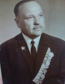 Литвинов Андрей Тарасович