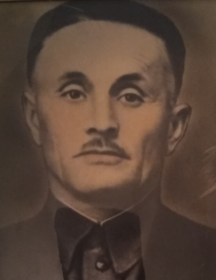Мурзаев Алим Бекмурзаевич