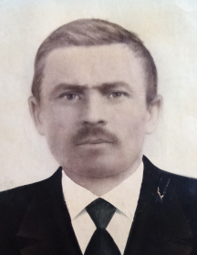 Попов Максим Иванович