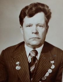 Новосёлов Василий Николаевич