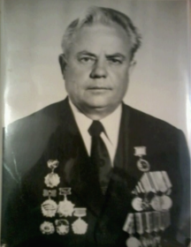Ахмедом Ахтам Нурисламович