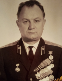 Карякин Василий Матвеевич