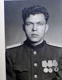 Лазарев Павел Петрович