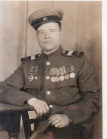 Агарков Александр Максимович