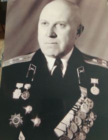 Красный Алексей Аверьянович