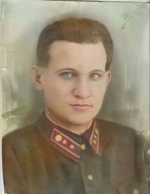 Банников Иван Яковлевич