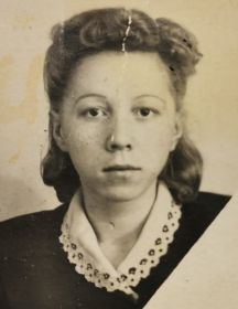 Журавлева (Полежаева) Людмила Ивановна