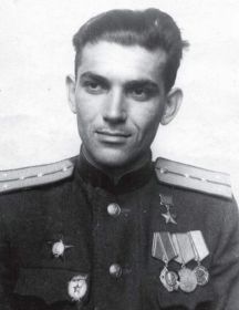 Буниятов Зия Мусаевич