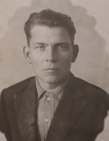 Макеев Максим Кузьмич