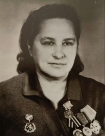 Алексеенкова (Фетисова) Вера Ивановна