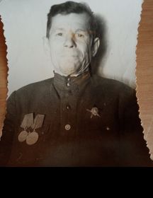 Максимов Павел Максимович