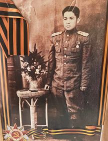 Урунов Абид Урунович