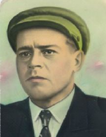 Титов Максим Тихонович