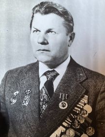 Меркушев Роман Григорьевич