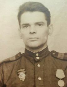 Комаров Дмитрий Иванович