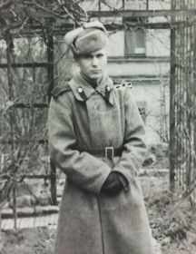 Попов Виктор Петрович