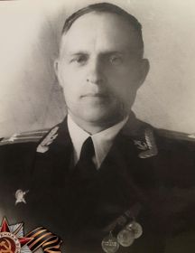 Петербургский Николай Васильевич