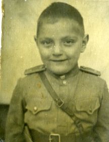 Литвинов Юрий Павлович