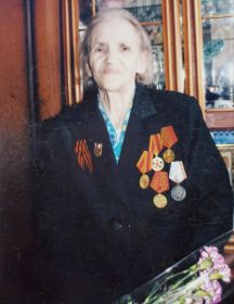 Савинова (Буданова) Александра Герасимовна