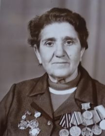 Аксенова (Еремеева) Нина Васильевна