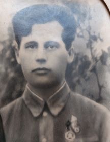 Емельянов Максим Гаврилович