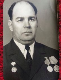 Комиссаров Василий Григорьевич