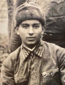 Евстигнеев Петр Петрович