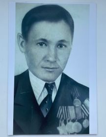 Карнеев Мухтарам Зулькарнеевич